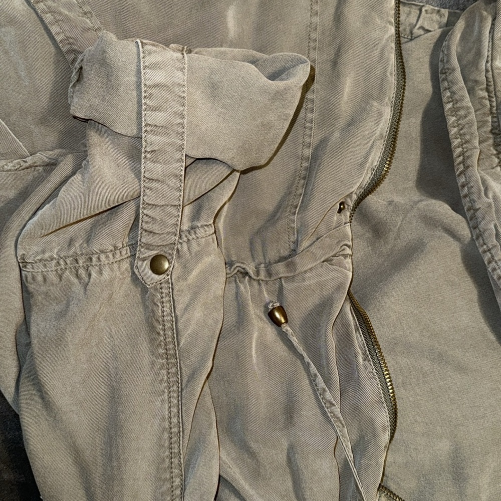 Green jacket - Picture 6 of 6